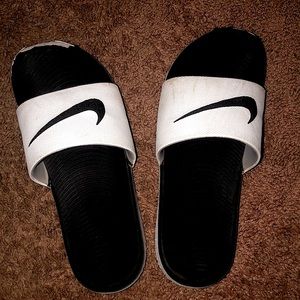 Nike slides